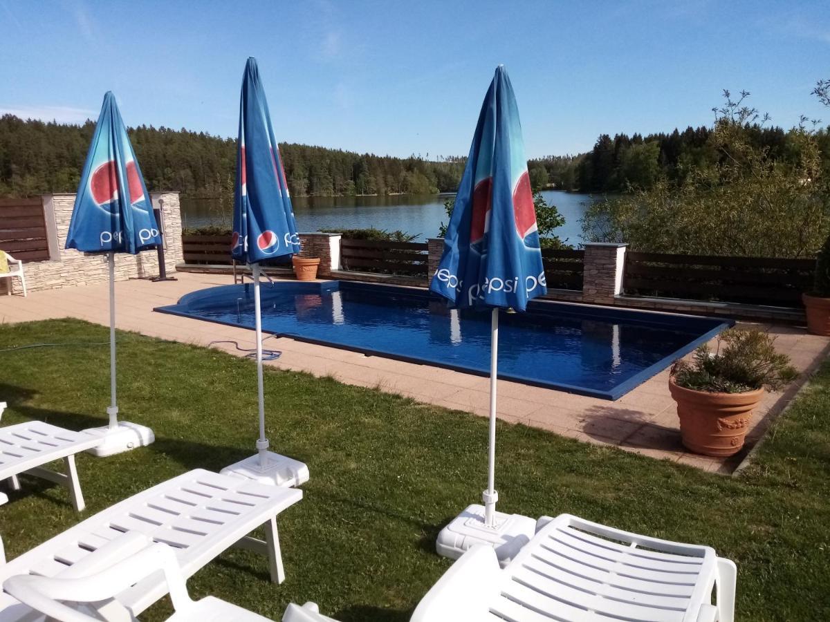 Penzion Ratmirak Maly Ratmirov Buitenkant foto